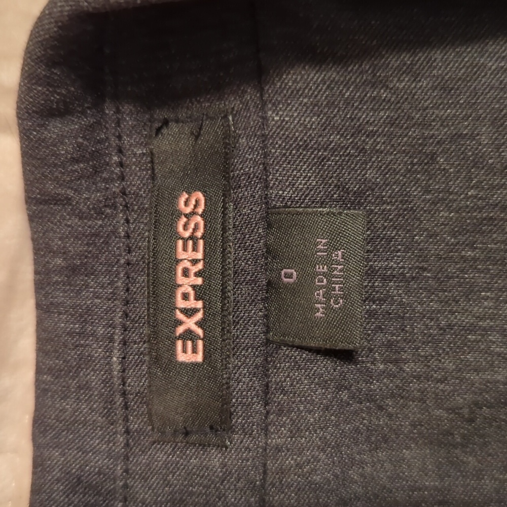 Express Women's Suit - Picture 5 of 10